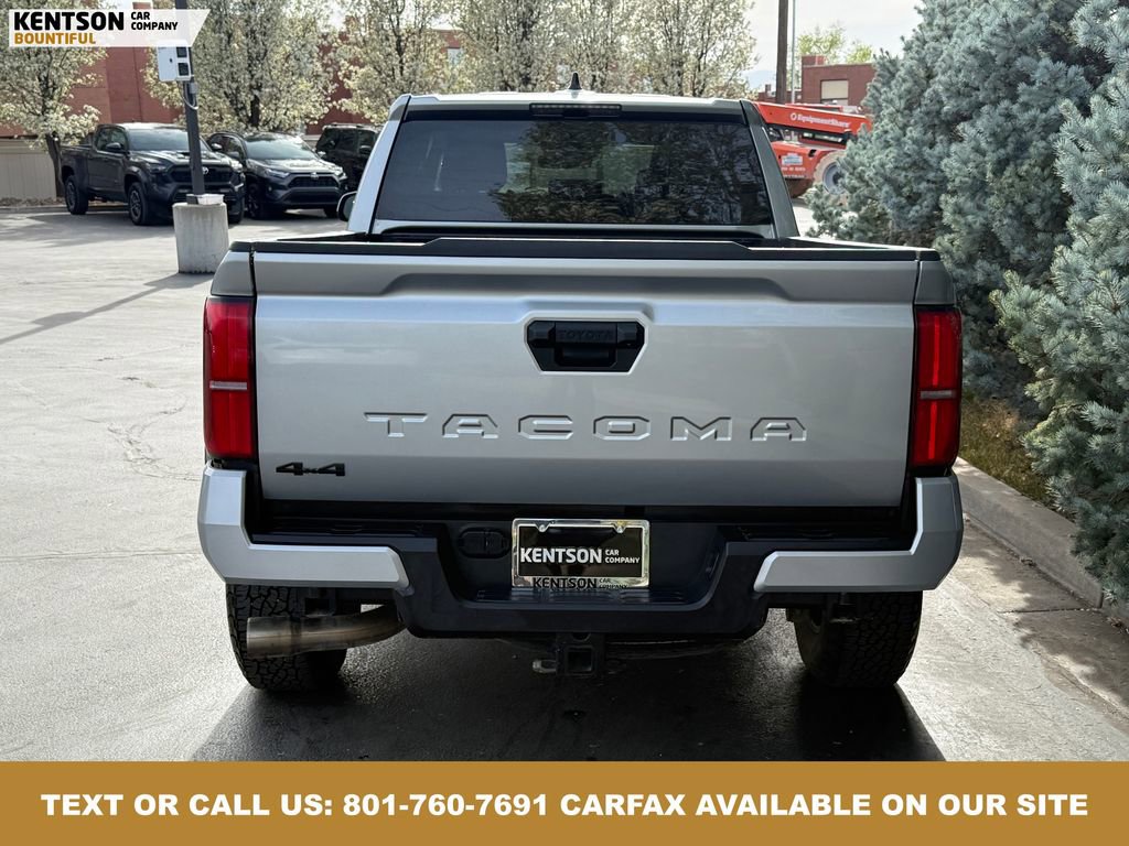 Used 2025 Toyota Tacoma TRD Off-Road image 7