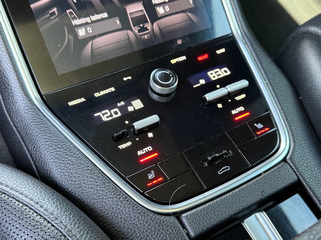 Used 2021 Porsche Panamera 4 AWD/4WD image 23