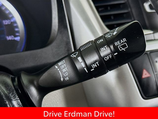 Used 2016 Toyota Highlander Plus image 16