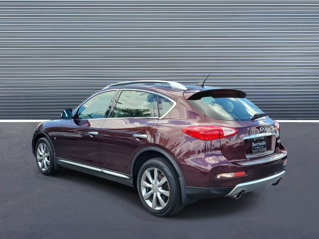 Used 2017 INFINITI QX50 2WD w/ Premium Plus Package image 4