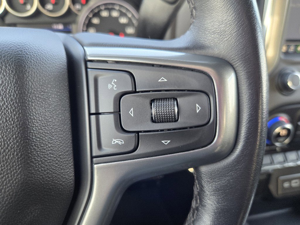 Used 2022 Chevrolet Silverado 1500 LT Trail Boss w/ LPO, Dark Essentials Package image 16