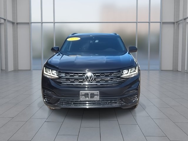 Used 2022 Volkswagen Atlas Cross Sport SEL R-Line AWD/4WD image 3