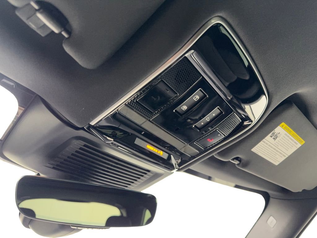 Used 2024 Land Rover Range Rover Sport Dynamic SE image 69