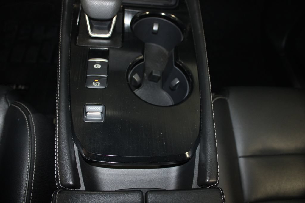 Used 2023 Nissan Rogue SL w/ SL Premium Package FWD image 18