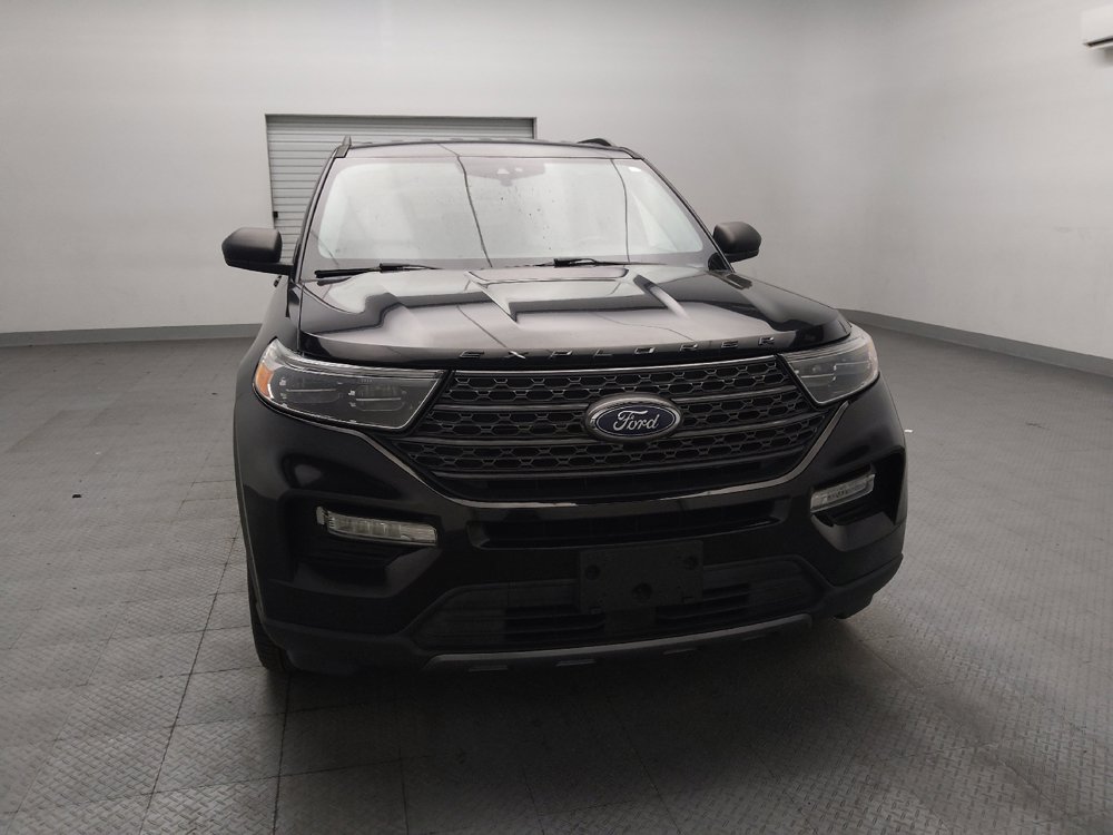 Used 2021 Ford Explorer XLT w/ Equipment Group 202A RWD image 14