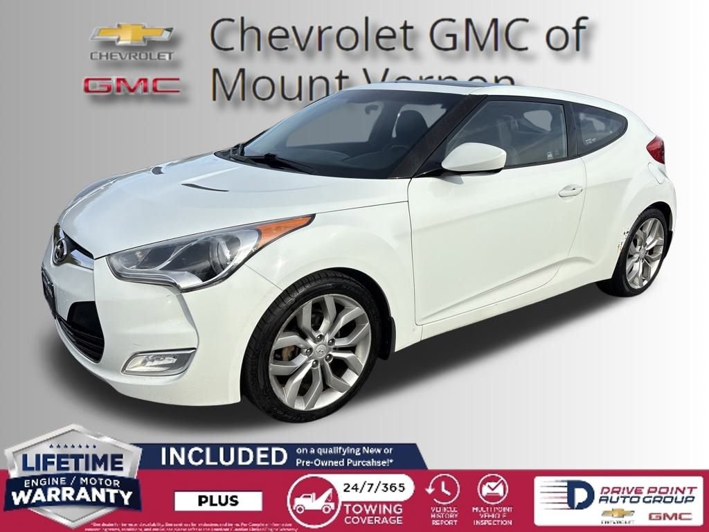 Used 2013 Hyundai Veloster w/ Style Pkg