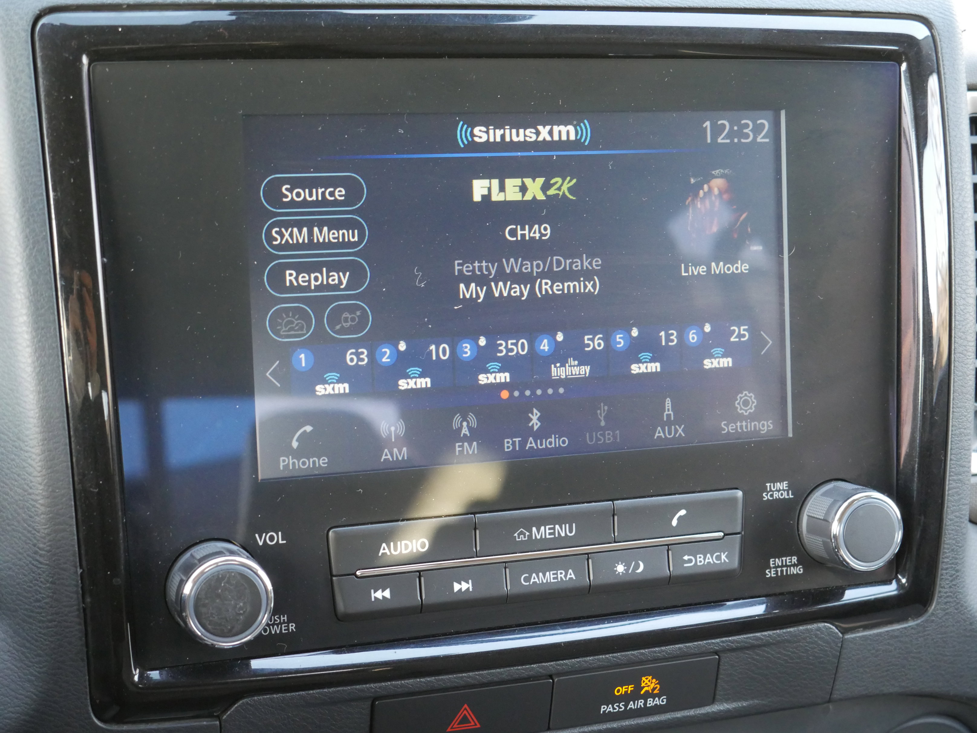 Certified 2022 Nissan Frontier SV w/ Technology Package image 10