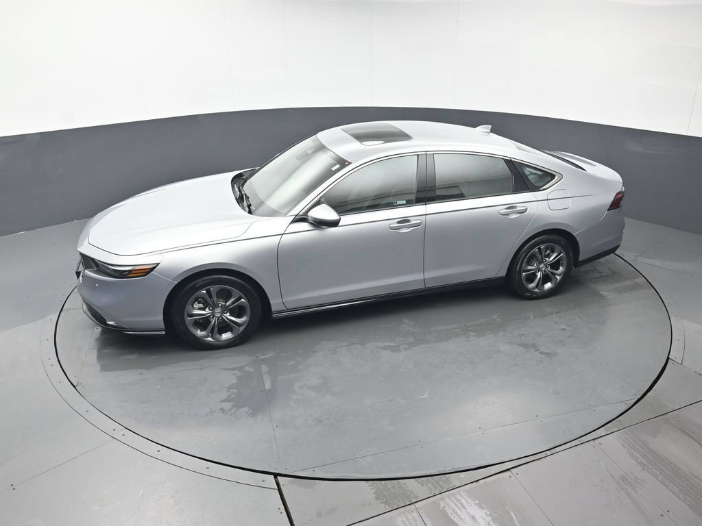 Used 2024 Honda Accord EX-L image 38