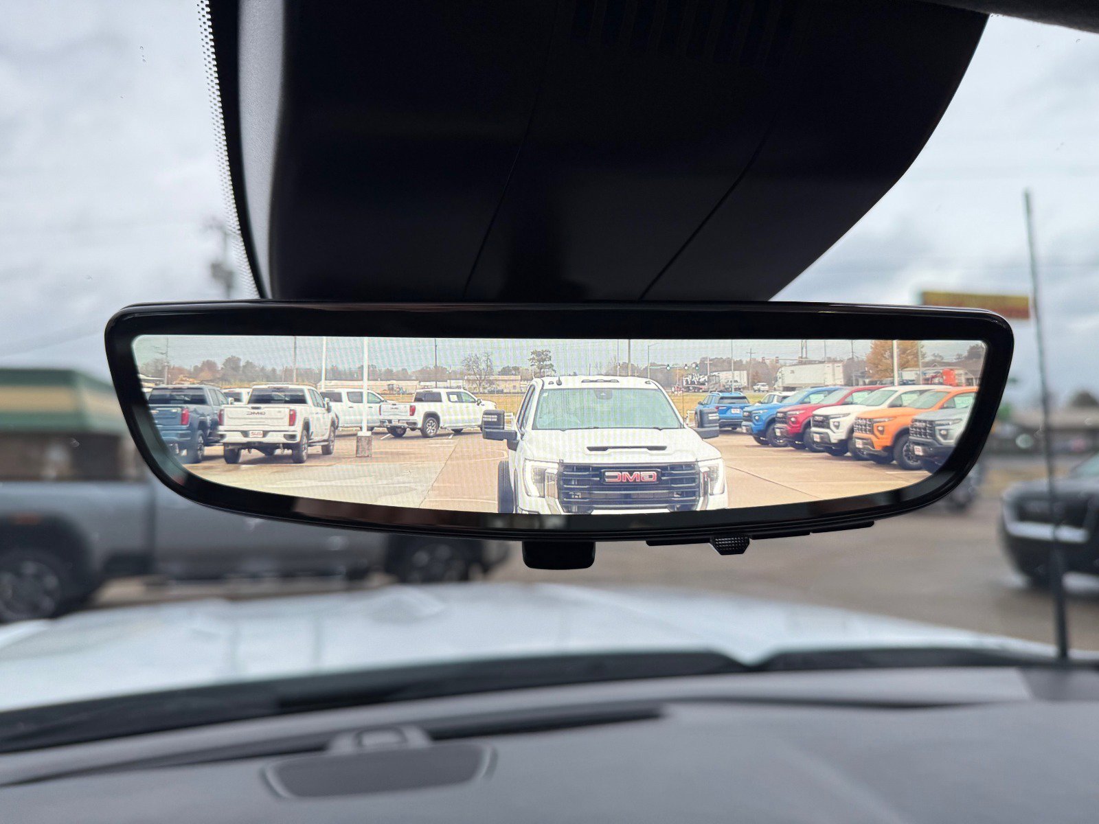 Certified 2024 GMC Sierra 2500 Denali Ultimate image 31