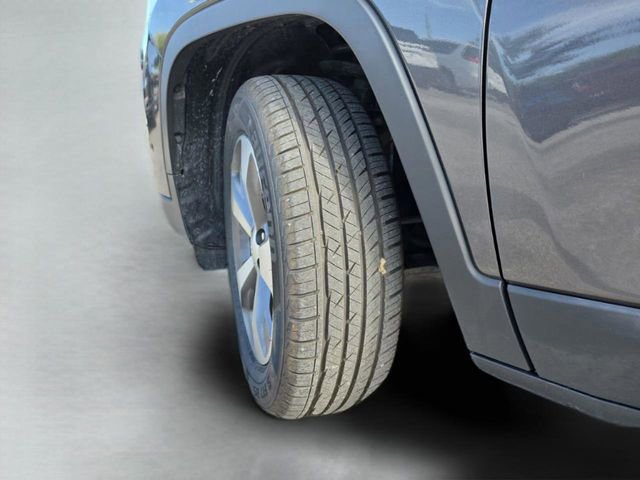 Used 2021 Jeep Cherokee Limited w/ Elite Package AWD/4WD image 44