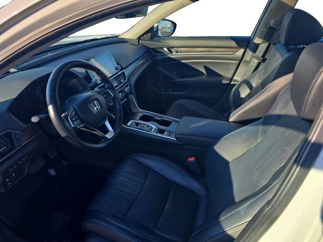 Used 2018 Honda Accord Touring image 14