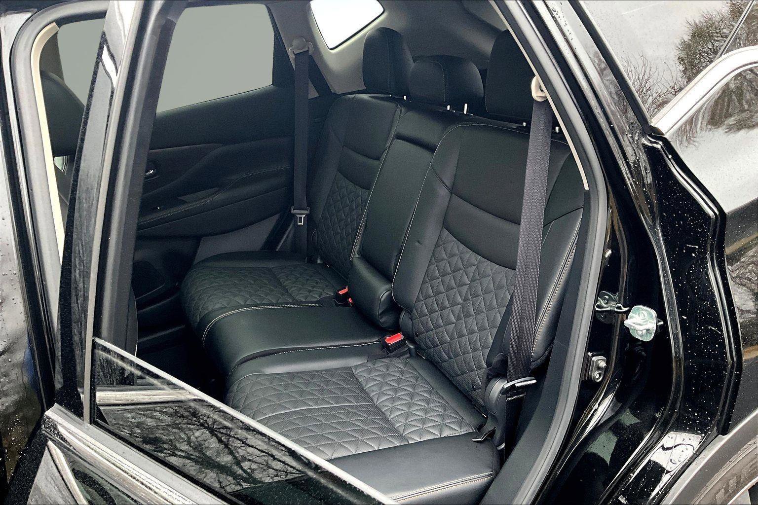 Used 2024 Nissan Murano Platinum w/ Cargo Package image 26