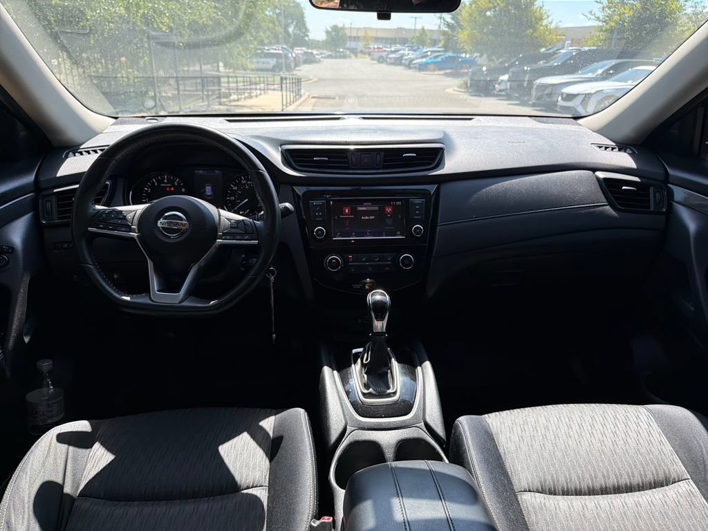 Used 2018 Nissan Rogue S w/ S Value Package FWD image 29