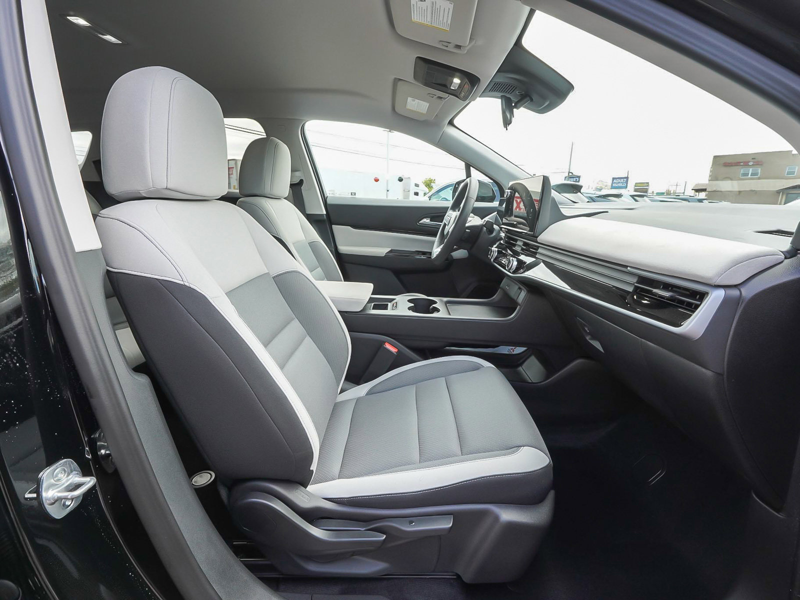 Used 2025 Honda Prologue EX image 40