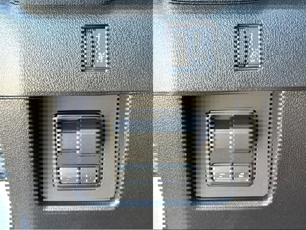 New 2026 GMC Canyon Elevation w/ Convenience Package image 10