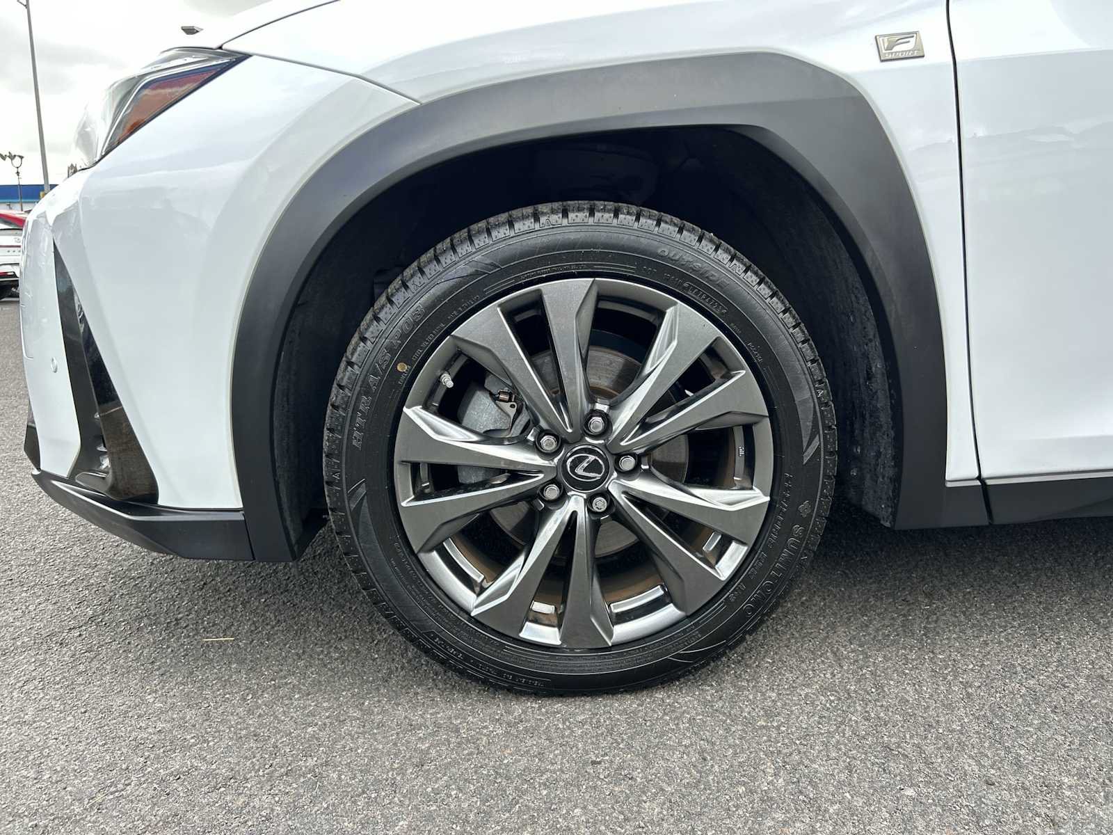 Used 2020 Lexus UX 250h F Sport w/ F Sport Premium Package AWD/4WD image 18