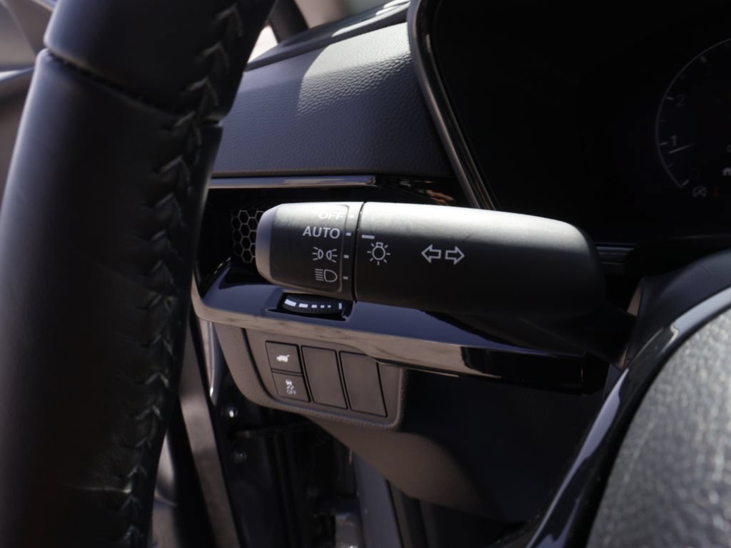 Used 2025 Honda CR-V EX-L image 35
