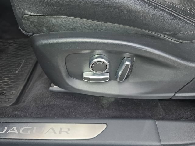 Used 2021 Jaguar E-PACE SE AWD/4WD image 29