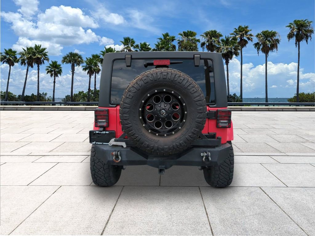 Used 2015 Jeep Wrangler Unlimited Sahara w/ Dual Top Group AWD/4WD image 7