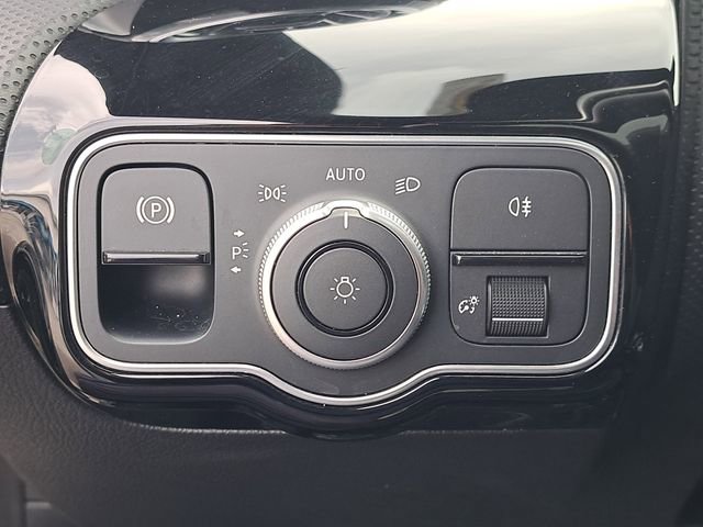 Used 2025 Mercedes-Benz CLA 250 4MATIC image 19