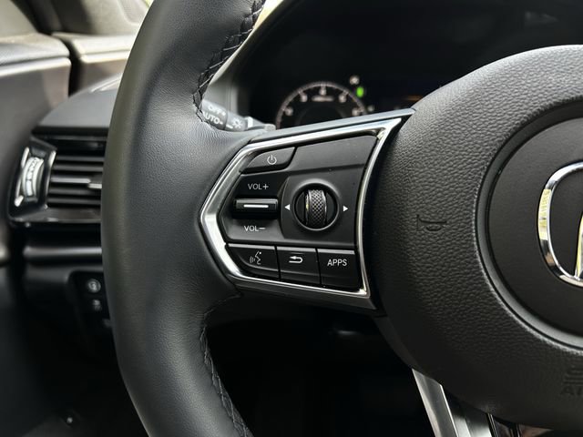 Certified 2025 Acura RDX SH-AWD image 14
