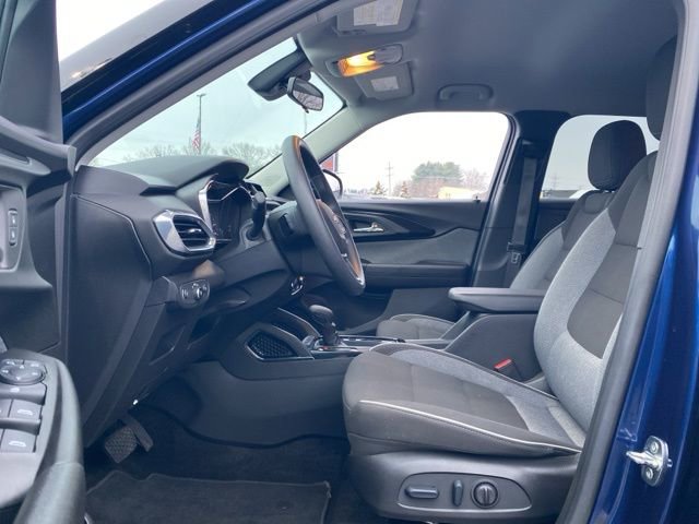 Used 2023 Chevrolet TrailBlazer LT image 23