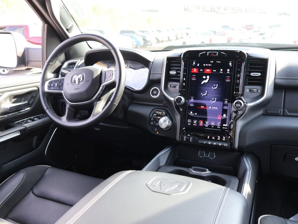 Used 2021 RAM 1500 Laramie w/ Sport Appearance Package image 14