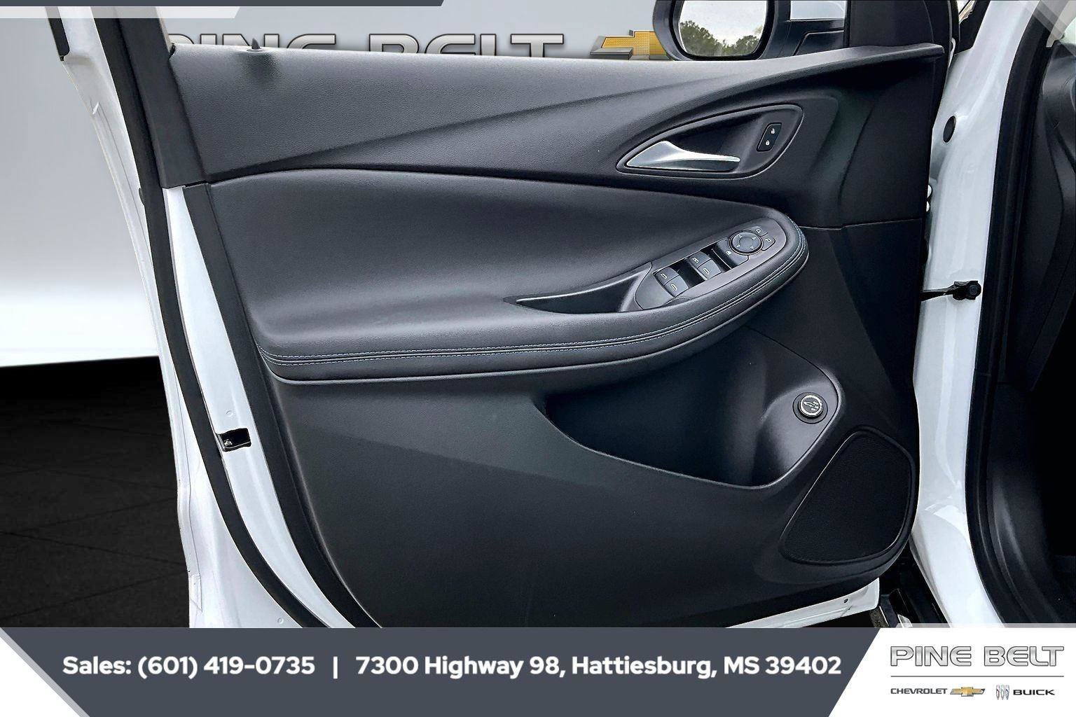 Used 2026 Buick Encore GX Sport Touring image 17