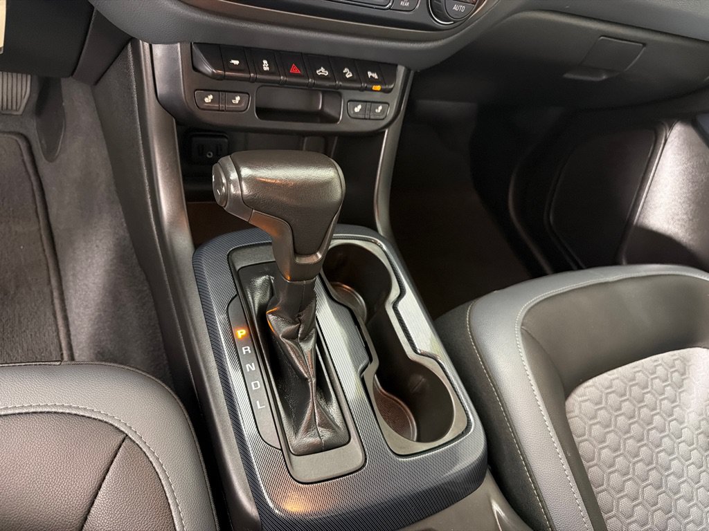 Used 2019 Chevrolet Colorado Z71 AWD/4WD image 17