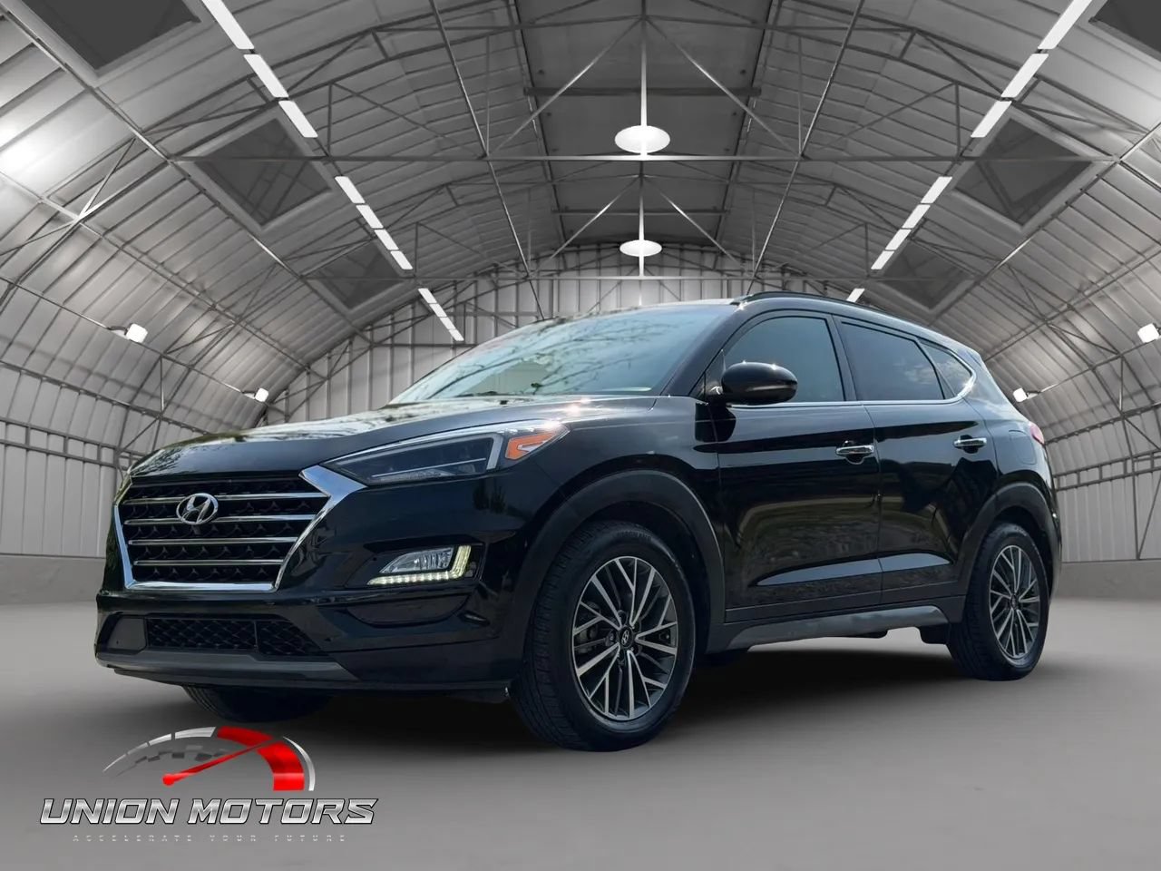 Used 2021 Hyundai Tucson Ultimate w/ Cargo Package FWD image 3