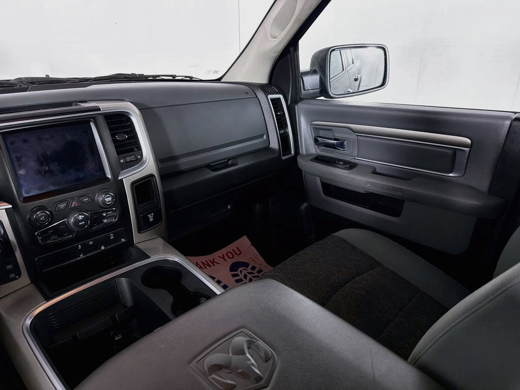 Used 2019 RAM 1500 Warlock AWD/4WD image 22