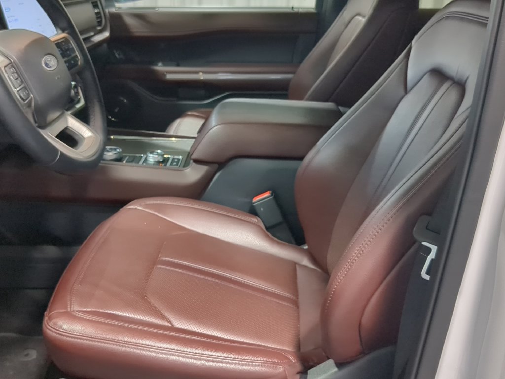 Used 2023 Ford Expedition Limited AWD/4WD image 20