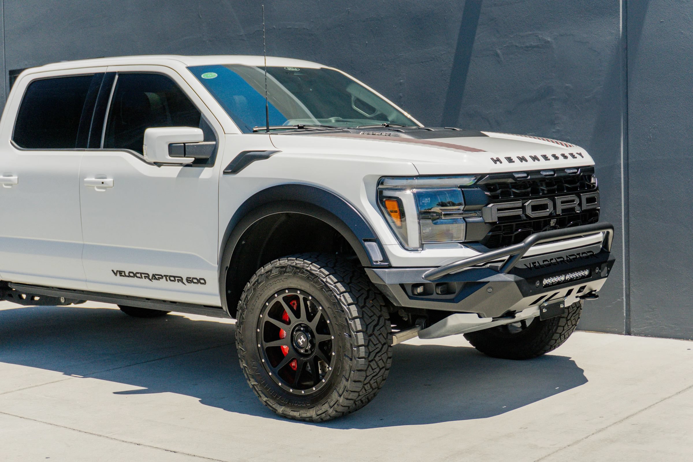 Used 2025 Ford F150 Raptor AWD/4WD image 47