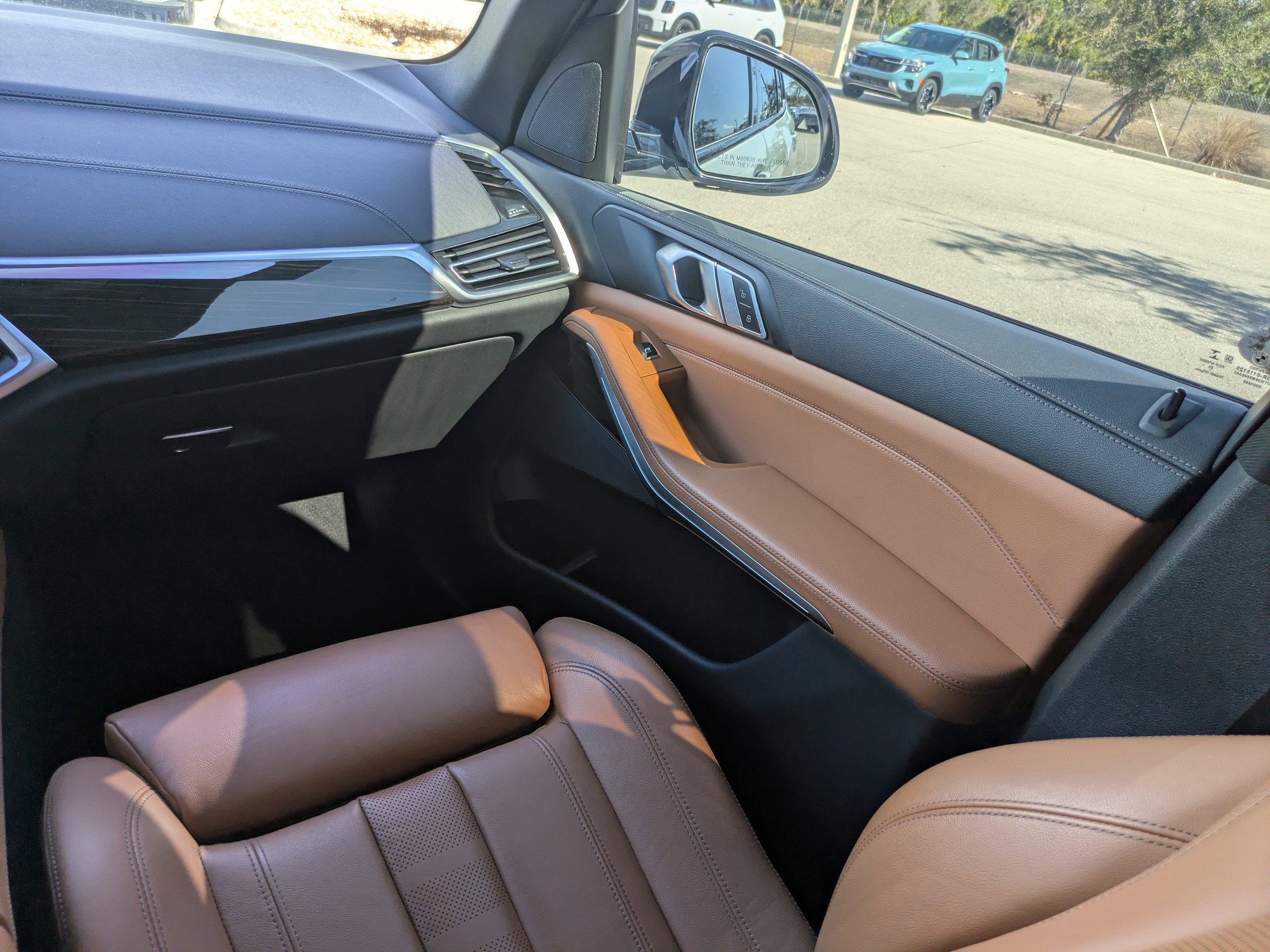 Used 2021 BMW X5 sDrive40i w/ M Sport Package image 23