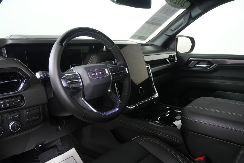 Used 2026 GMC Yukon Elevation AWD/4WD image 13