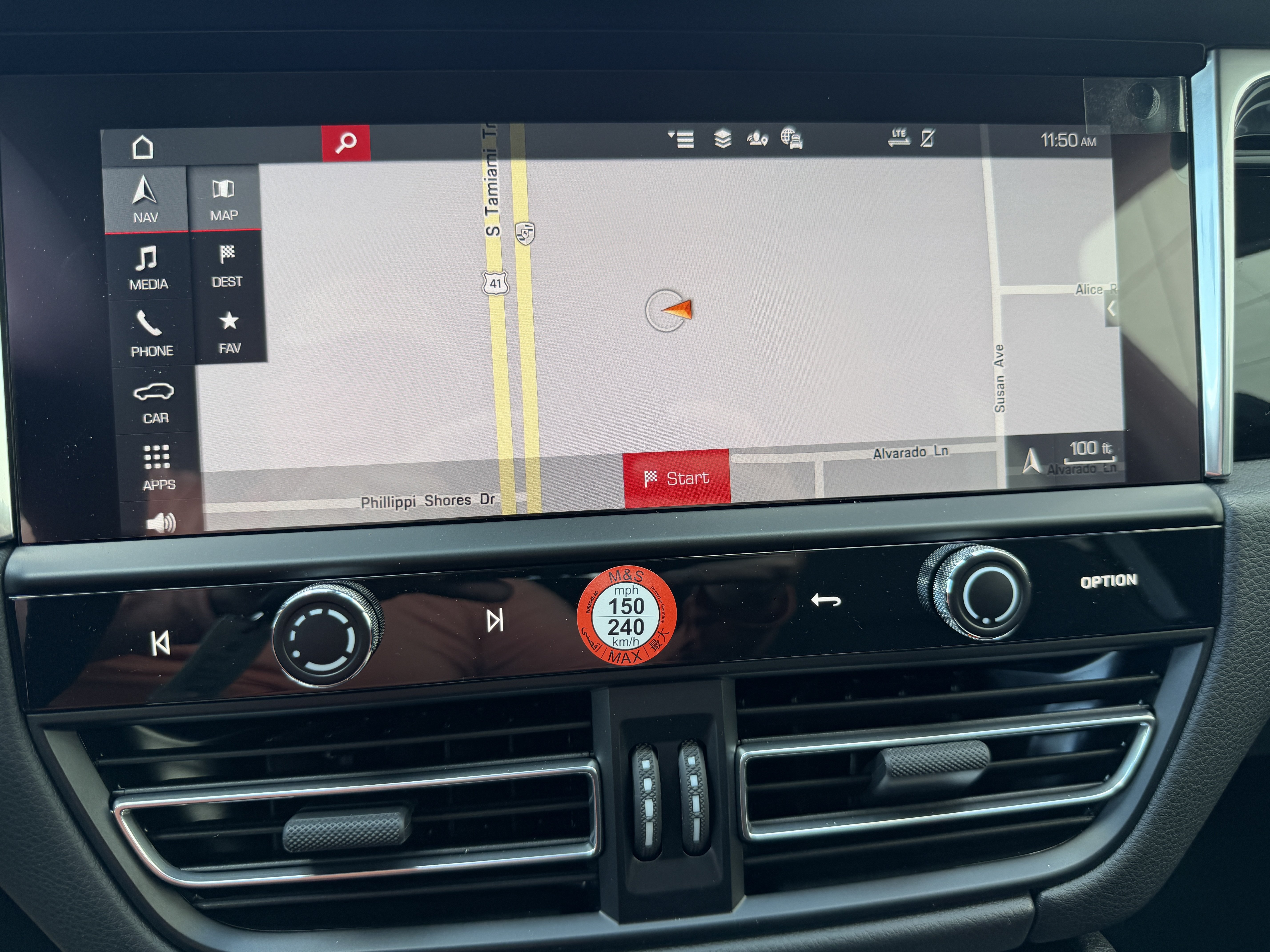 New 2026 Porsche Macan S AWD/4WD image 28