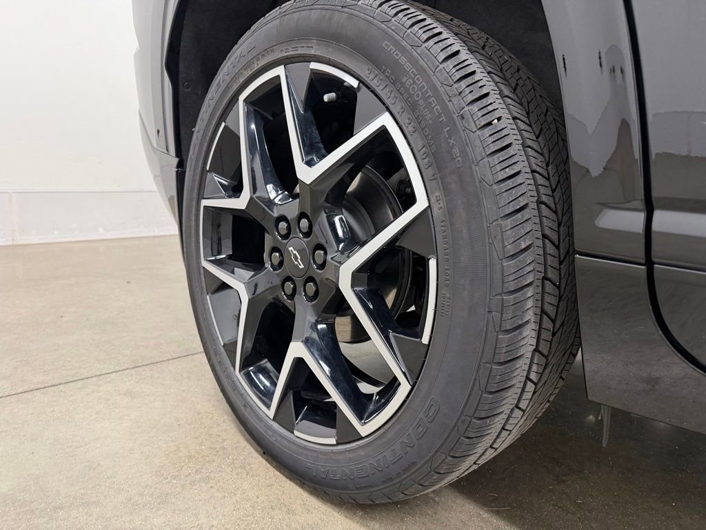 Certified 2026 Chevrolet Traverse High Country w/ LPO, Floor Liner Package AWD/4WD image 9
