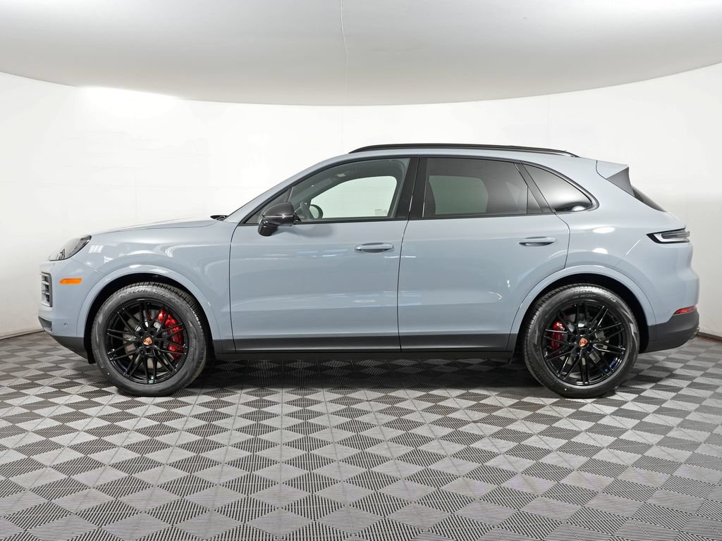 New 2026 Porsche Cayenne S AWD/4WD image 2