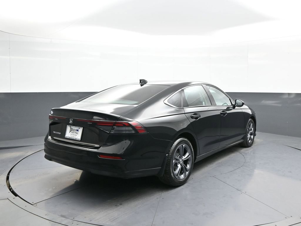 Certified 2023 Honda Accord EX image 6