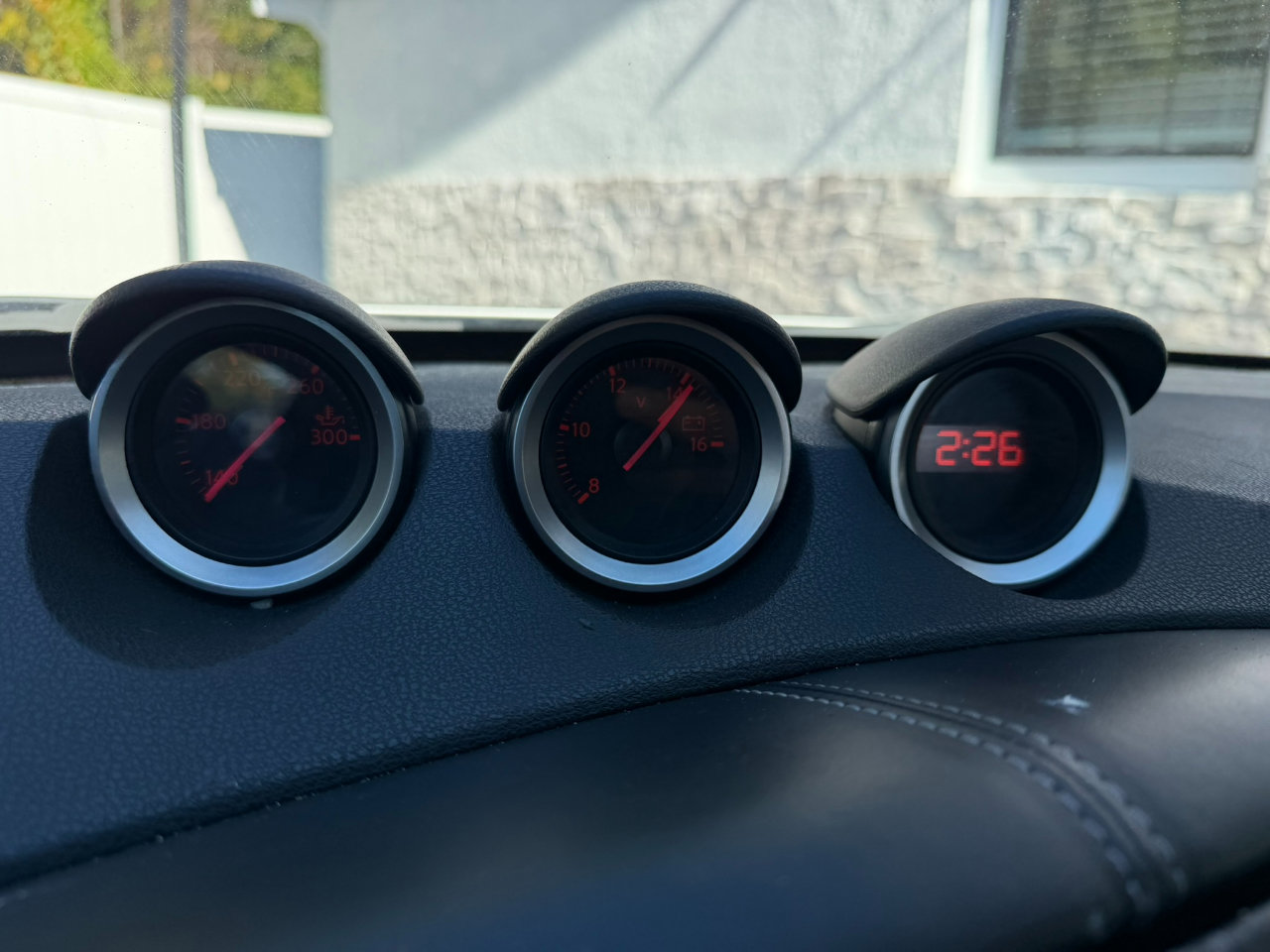 Used 2015 Nissan 370Z 2dr Cpe Manual Sport image 32