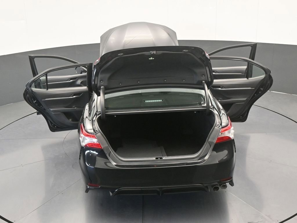 Used 2020 Toyota Camry SE image 61