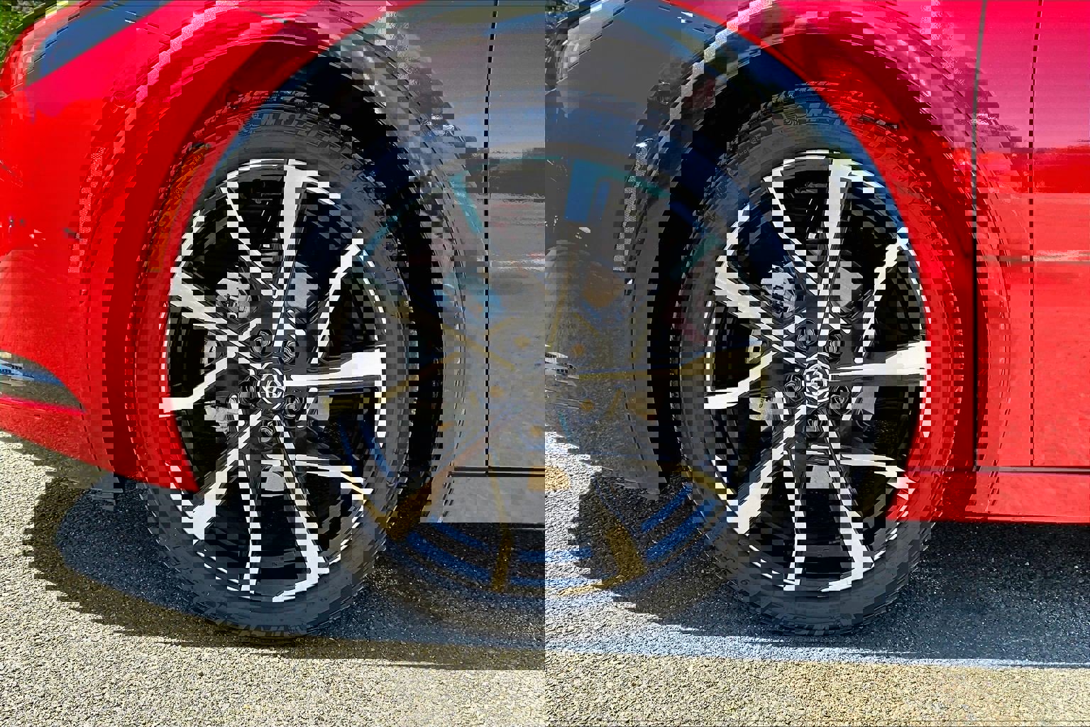 Used 2026 Toyota Prius Plug-In Hybrid w/ Limited Premium Package image 9