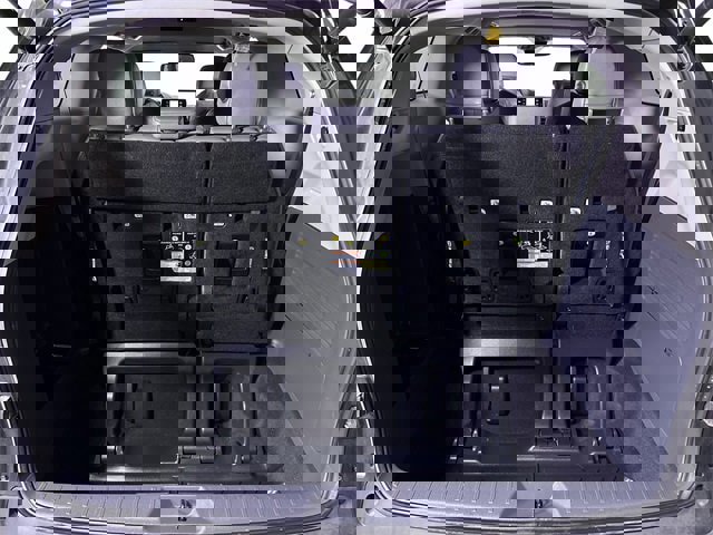 Used 2024 Toyota Sienna XLE image 27