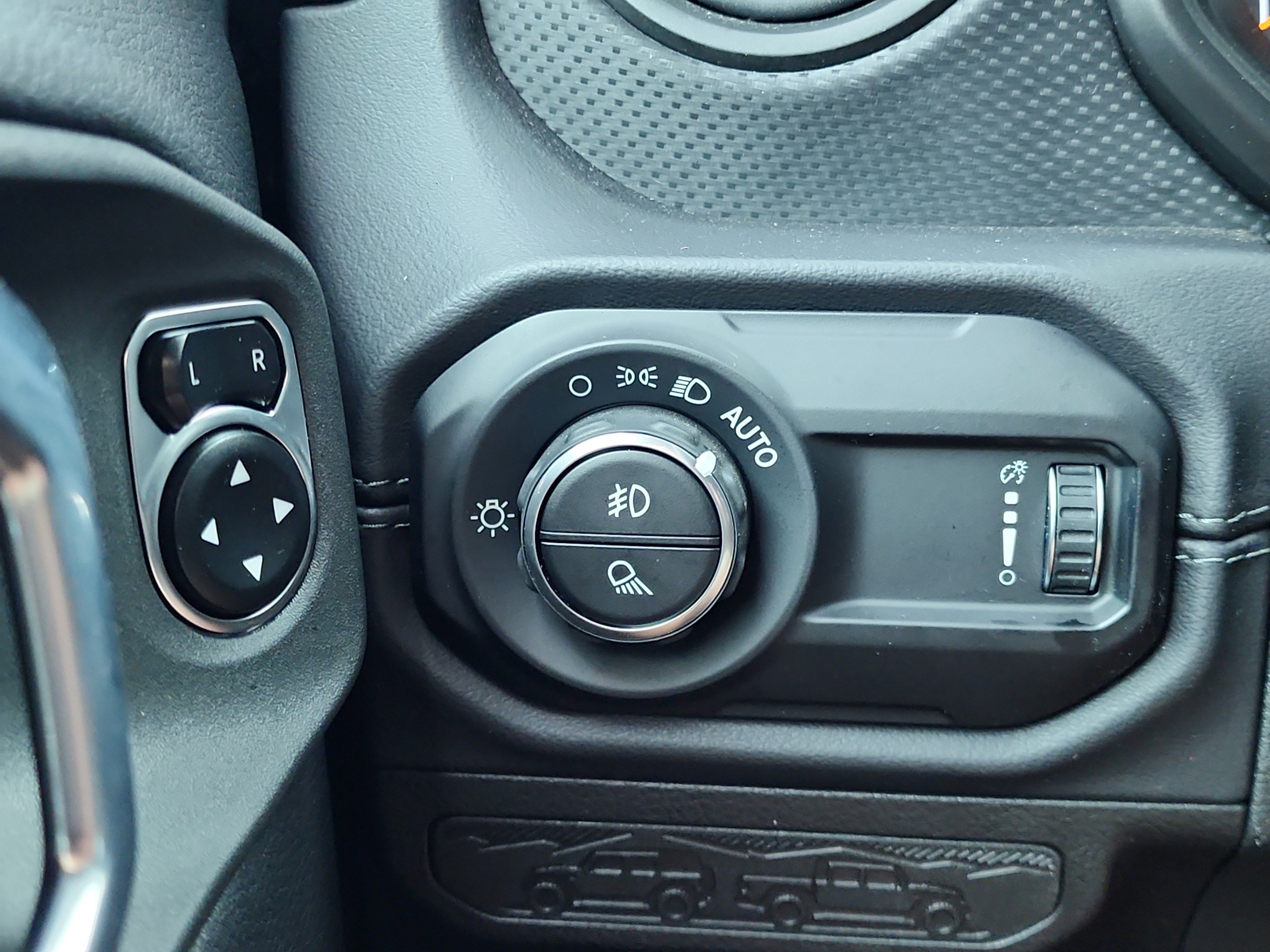 Used 2024 Jeep Gladiator Rubicon image 26