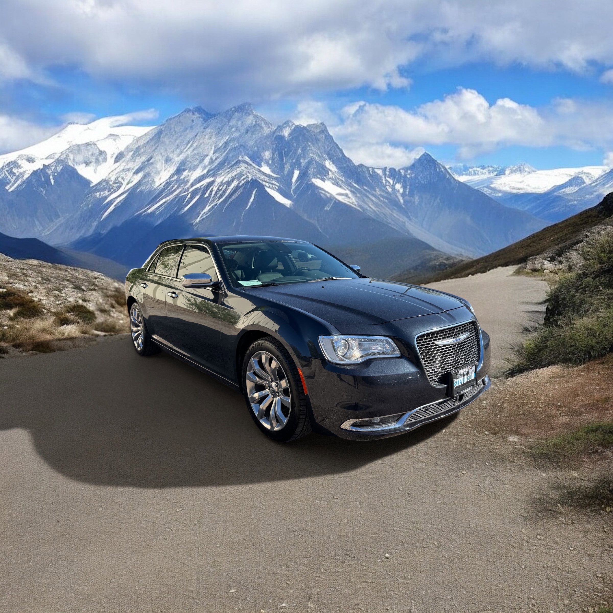 Used 2018 Chrysler 300 Limited w/ Safetytec Plus Group RWD image 7