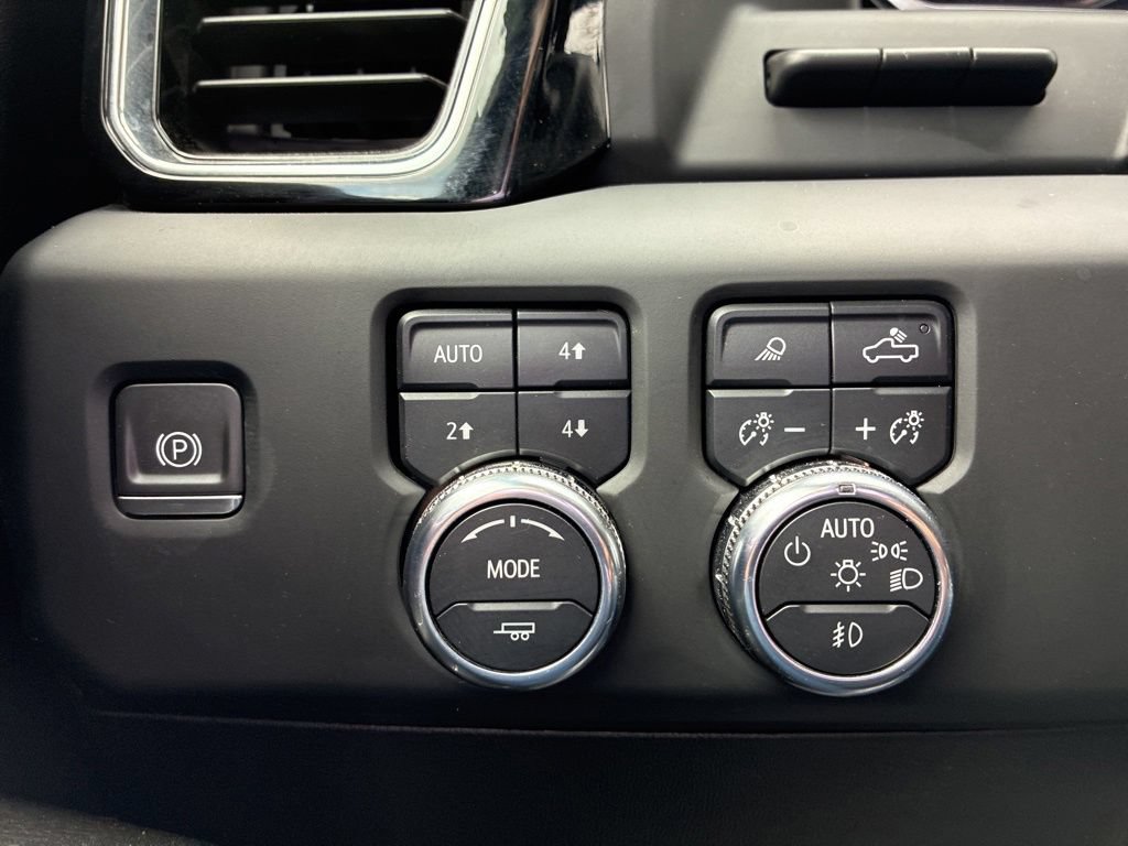 Used 2024 GMC Sierra 2500 Denali w/ Denali Reserve Package AWD/4WD image 10