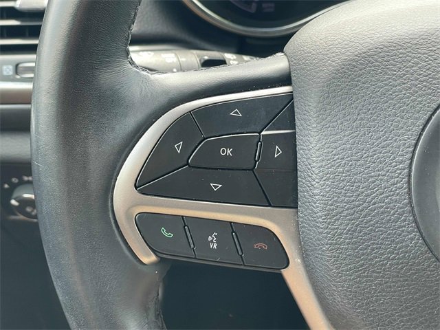 Used 2020 Jeep Grand Cherokee Altitude image 15