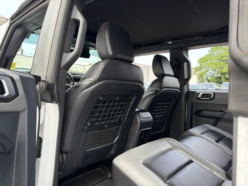 Used 2023 Ford Bronco Big Bend w/ Sasquatch Package AWD/4WD image 24