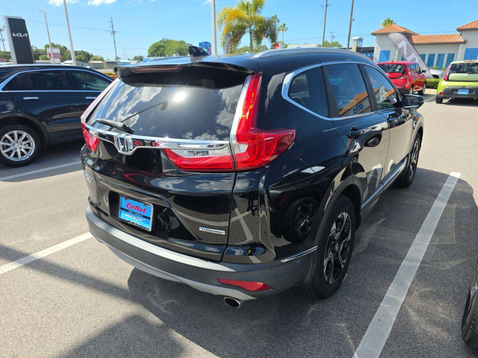 Used 2019 Honda CR-V Touring image 3