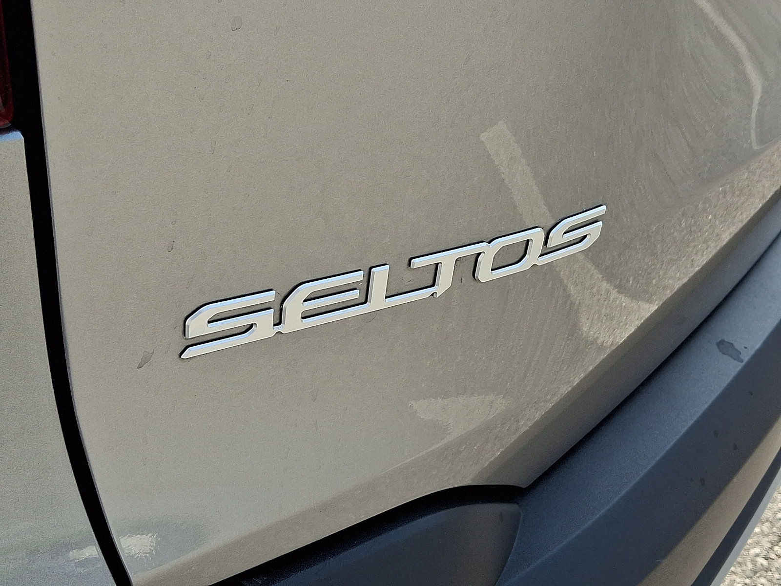 Used 2025 Kia Seltos LX image 30